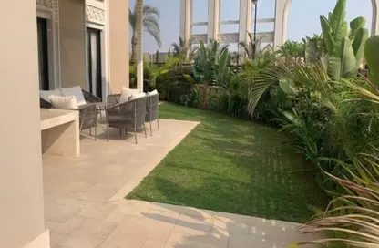 Apartment - 3 Bedrooms - 3 Bathrooms for sale in Village West - Sheikh Zayed Compounds - Sheikh Zayed City - Giza