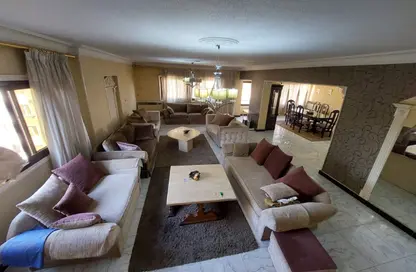 Apartment - 3 Bedrooms - 2 Bathrooms for rent in Mohandessin - Giza