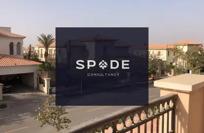 شقة - 2 غرف نوم - 2 حمامات للبيع في التو - اب تاون كايرو - المقطم - القاهرة