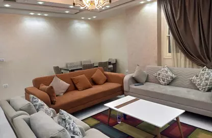 Apartment - 2 Bedrooms - 2 Bathrooms for rent in Al Basrah St. - Mohandessin - Giza