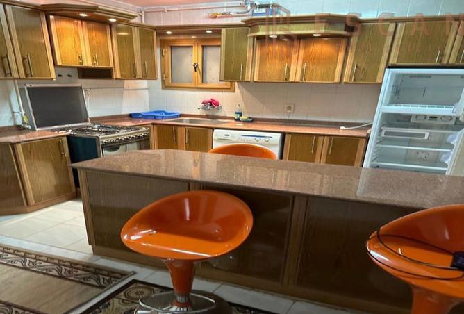 8092310 - Property Image 2