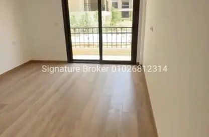شقة - 3 غرف نوم - 3 حمامات للايجار في مون ريزيدنس - فيفث سكوير - التجمع الخامس - مدينة القاهرة الجديدة - القاهرة