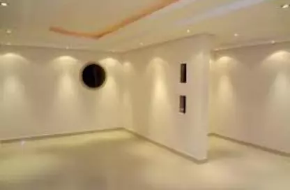 Apartment - 4 Bedrooms - 2 Bathrooms for sale in Al Gala'a Street - Al Mansoura - Al Daqahlya