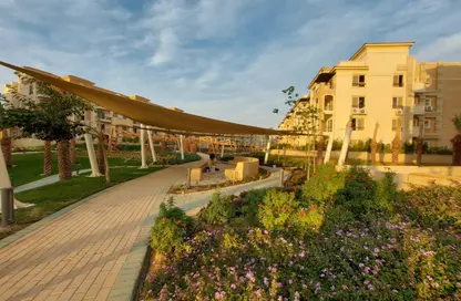 Apartment - 2 Bedrooms - 2 Bathrooms for sale in Stone Residence - 5th Settlement Compounds - The 5th Settlement - New Cairo City - Cairo