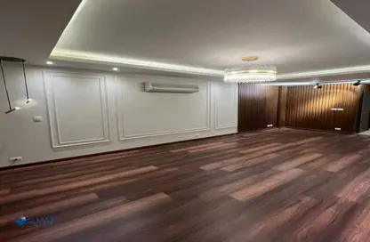 Apartment - 3 Bedrooms - 2 Bathrooms for sale in Om Kalthoum St. - Rehab City Third Phase - Al Rehab - New Cairo City - Cairo