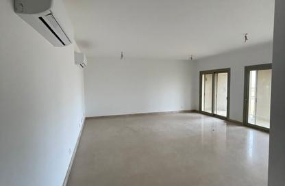 Apartment - 2 Bedrooms - 2 Bathrooms for sale in The Fourteen Golf Residences - Uptown Cairo - Mokattam - Cairo