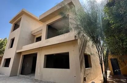 فيلا - 5 غرف نوم - 6 حمامات للبيع في تارا - كمبوندات الشيخ زايد - الشيخ زايد - الجيزة