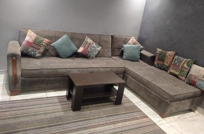 Apartment - 2 Bedrooms - 1 Bathroom for rent in Al Hegaz St. - El Mahkama Square - Heliopolis - Masr El Gedida - Cairo