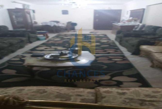 8060589 - Property Image 2