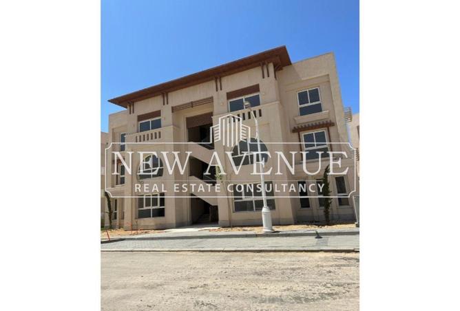 8122923 - Property Image 2