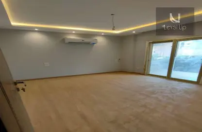 Apartment - 3 Bedrooms - 2 Bathrooms for sale in Mountain View iCity - 5th Settlement Compounds - The 5th Settlement - New Cairo City - Cairo