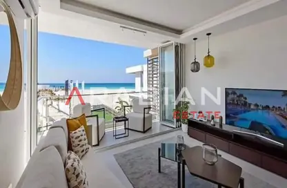 Chalet - 2 Bedrooms - 2 Bathrooms for sale in Mar Bay - Ras Al Hekma - North Coast