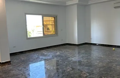 فيلا - 8 غرف نوم - 5 حمامات للايجار في رويال سيتي - كمبوندات الشيخ زايد - الشيخ زايد - الجيزة