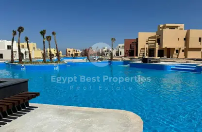 شاليه - 2 غرف نوم - 3 حمامات للبيع في مكادي اوراسكوم - مكادي - الغردقة - محافظة البحر الاحمر