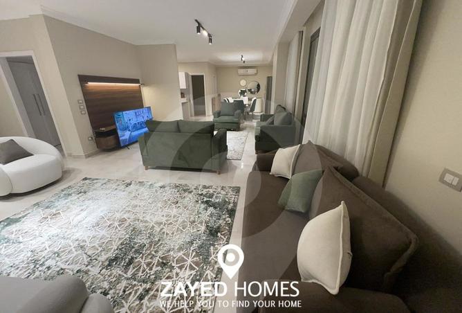 8394069 - Property Image 2