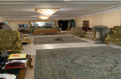 Apartment - 3 Bedrooms - 2 Bathrooms for sale in Cornish El Nile St. - Maadi - Hay El Maadi - Cairo