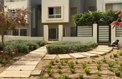 Townhouse - 4 Bedrooms - 3 Bathrooms for sale in Hyde Park - New Cairo City - Cairo