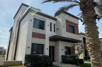 Villa - 7 Bedrooms - 6 Bathrooms for sale in Azzar - 5th Settlement Compounds - The 5th Settlement - New Cairo City - Cairo