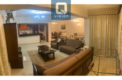 Apartment - 2 Bedrooms - 2 Bathrooms for rent in Zahraa El Maadi - Hay El Maadi - Cairo