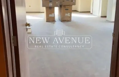 مساحات مكتبية - استوديو - 1 حمام للبيع في أو ويست - كمبوندات 6 أكتوبر - مدينة 6 أكتوبر - الجيزة مساحات مكتبية - استوديو - 1 حمام للبيع في أو ويست - كمبوندات 6 أكتوبر - مدينة 6 أكتوبر - الجيزة