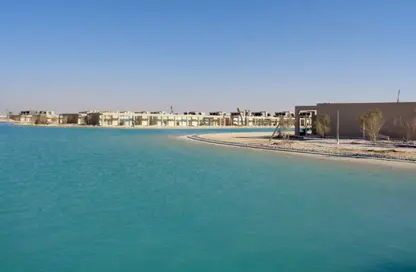 شاليه - 2 غرف نوم - 2 حمامات للبيع في هاسيندا وترز - قسم الضبعة - الساحل الشمالي