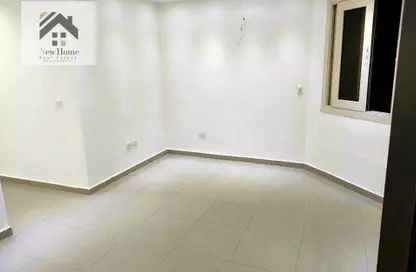 Office Space - Studio - 2 Bathrooms for sale in Ring Road - Cairo
