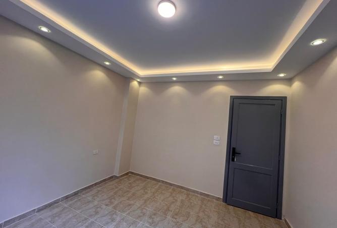 8263090 - Property Image 3