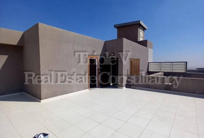 8066168 - Property Image 3