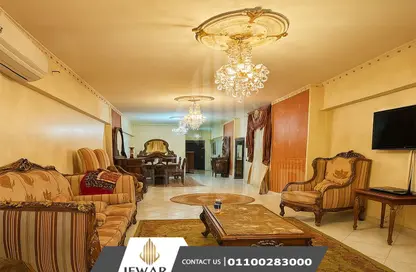 Apartment - 2 Bedrooms - 2 Bathrooms for rent in Royal Plaza - El Montazah - Hay Than El Montazah - Alexandria