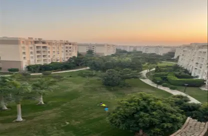 Apartment - 2 Bedrooms - 2 Bathrooms for sale in Madinaty - Cairo