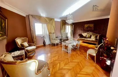 شقة - 3 غرف نوم - 2 حمامات للايجار في شارع تاج الرؤساء - سابا باشا - حي شرق - الاسكندرية