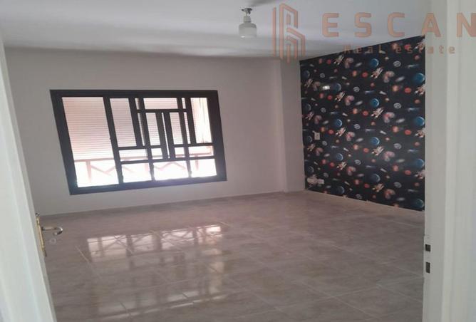 8186434 - Property Image 3