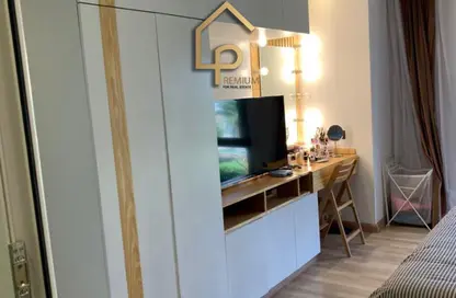 شقة - 2 غرف نوم - 2 حمامات للايجار في ذا كورت ياردز - كمبوندات الشيخ زايد - الشيخ زايد - الجيزة