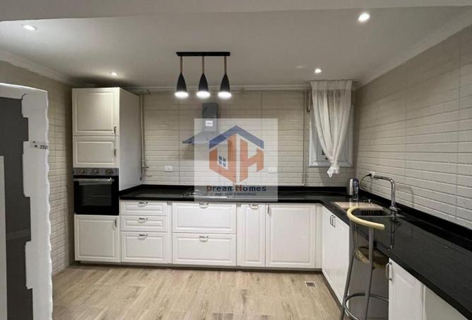 8074844 - Property Image 2