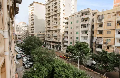 Apartment - 5 Bedrooms - 3 Bathrooms for sale in Seyouf - Hay Sharq - Alexandria