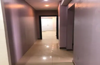 مساحات مكتبية - استوديو - 2 حمامات للبيع في محور محمد نجيب - المستثمرين الشمالية - مدينة القاهرة الجديدة - القاهرة