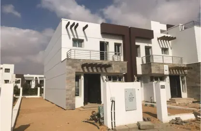 تاون هاوس - 2 غرف نوم - 3 حمامات للبيع في مول هايد بارك بيزنس - شارع التسعين الجنوبي - التجمع الخامس - مدينة القاهرة الجديدة - القاهرة