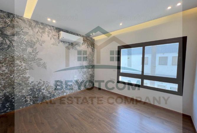 8055204 - Property Image 3