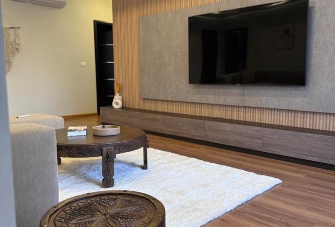 8063758 - Property Image 2