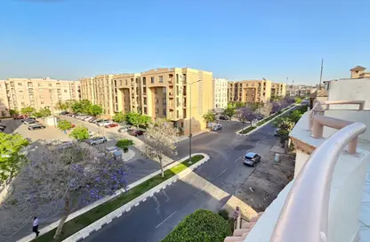 فيلا - 3 غرف نوم - 6 حمامات للايجار في مدينتي - القاهرة