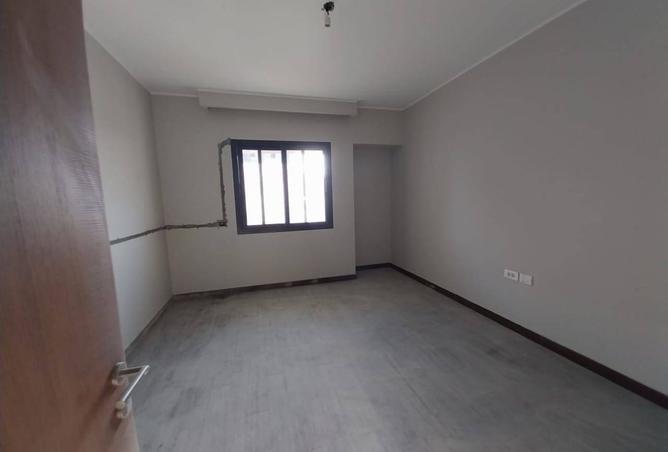 8027469 - Property Image 3