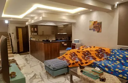 iVilla - 5 Bedrooms - 4 Bathrooms for sale in Stella Heliopolis - Cairo - Ismailia Desert Road - Cairo