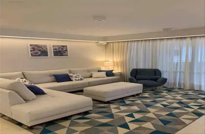 Apartment - 3 Bedrooms - 3 Bathrooms for sale in New Fustat - Hay Masr El Kadima - Cairo