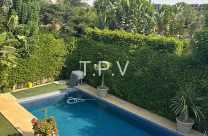 Villa - 4 Bedrooms - 3 Bathrooms for sale in Seasons Residence - Ext North Inves Area - New Cairo City - Cairo