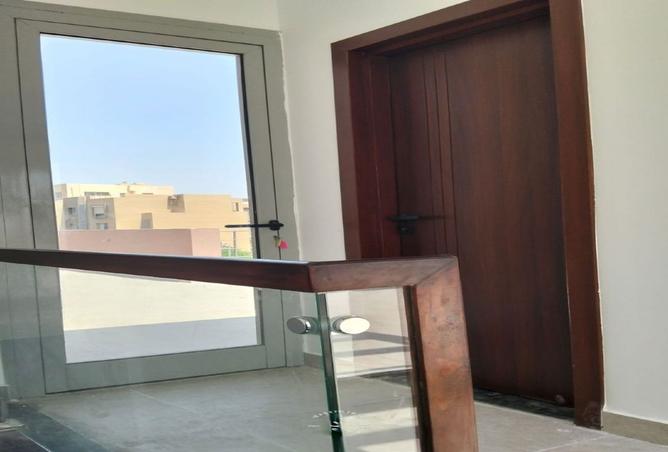 8383993 - Property Image 2