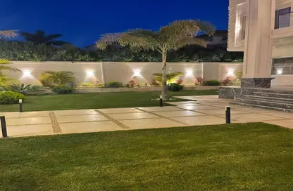 Apartment - 3 Bedrooms - 3 Bathrooms for sale in October Plaza - 6 October Compounds - 6 October City - Giza