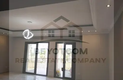 Apartment - 3 Bedrooms - 3 Bathrooms for rent in Westown - Sheikh Zayed Compounds - Sheikh Zayed City - Giza