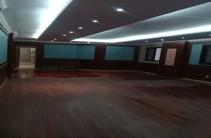 شقة - 3 غرف نوم - 3 حمامات للبيع في شارع سوريا - المهندسين - الجيزة
