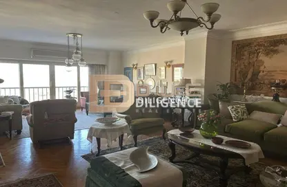 Apartment - 4 Bedrooms - 4 Bathrooms for sale in Al Saada St. - Roxy - Heliopolis - Masr El Gedida - Cairo