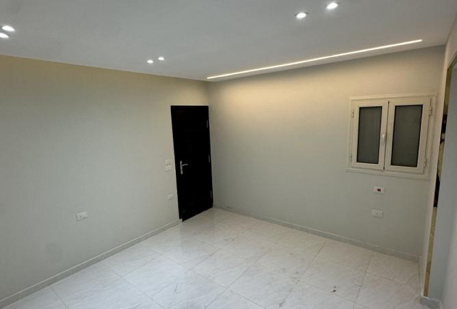 8233391 - صورة العقار 2